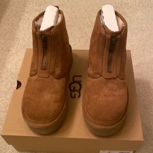 Uggs Women's Neumel Zip Platform Booties. Very little wear.